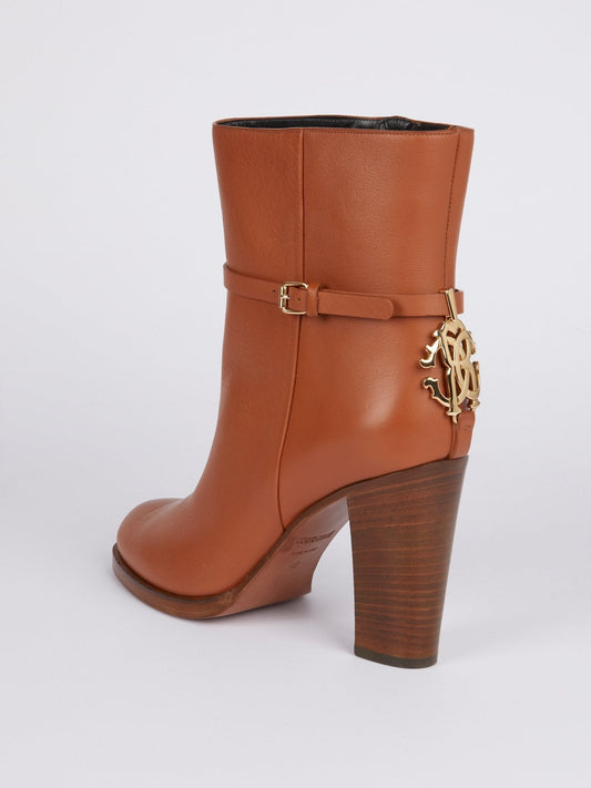 Rear Logo Country Ankle Boots