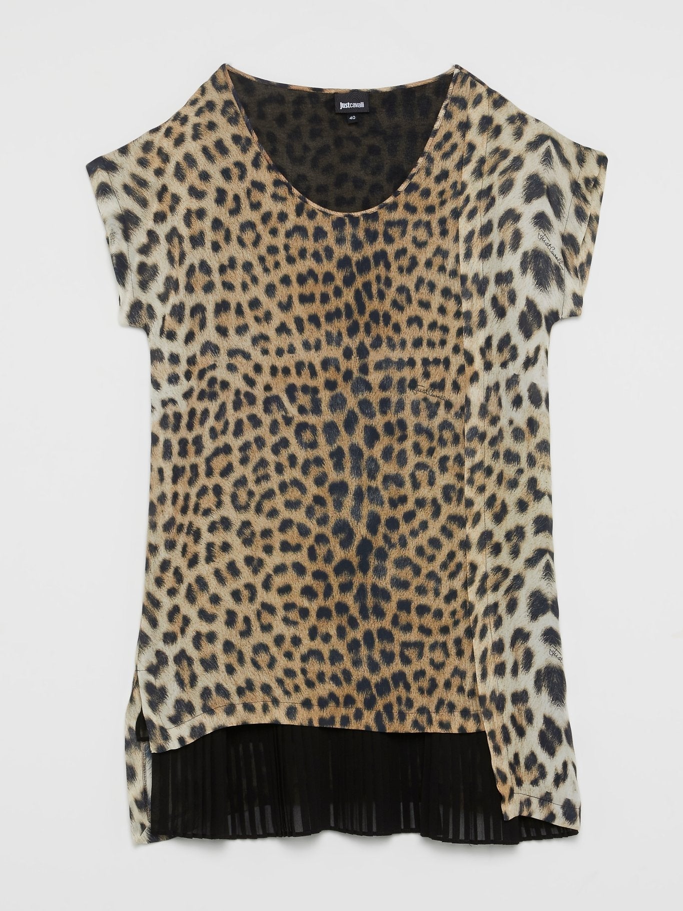 Leopard Print Crewneck Top