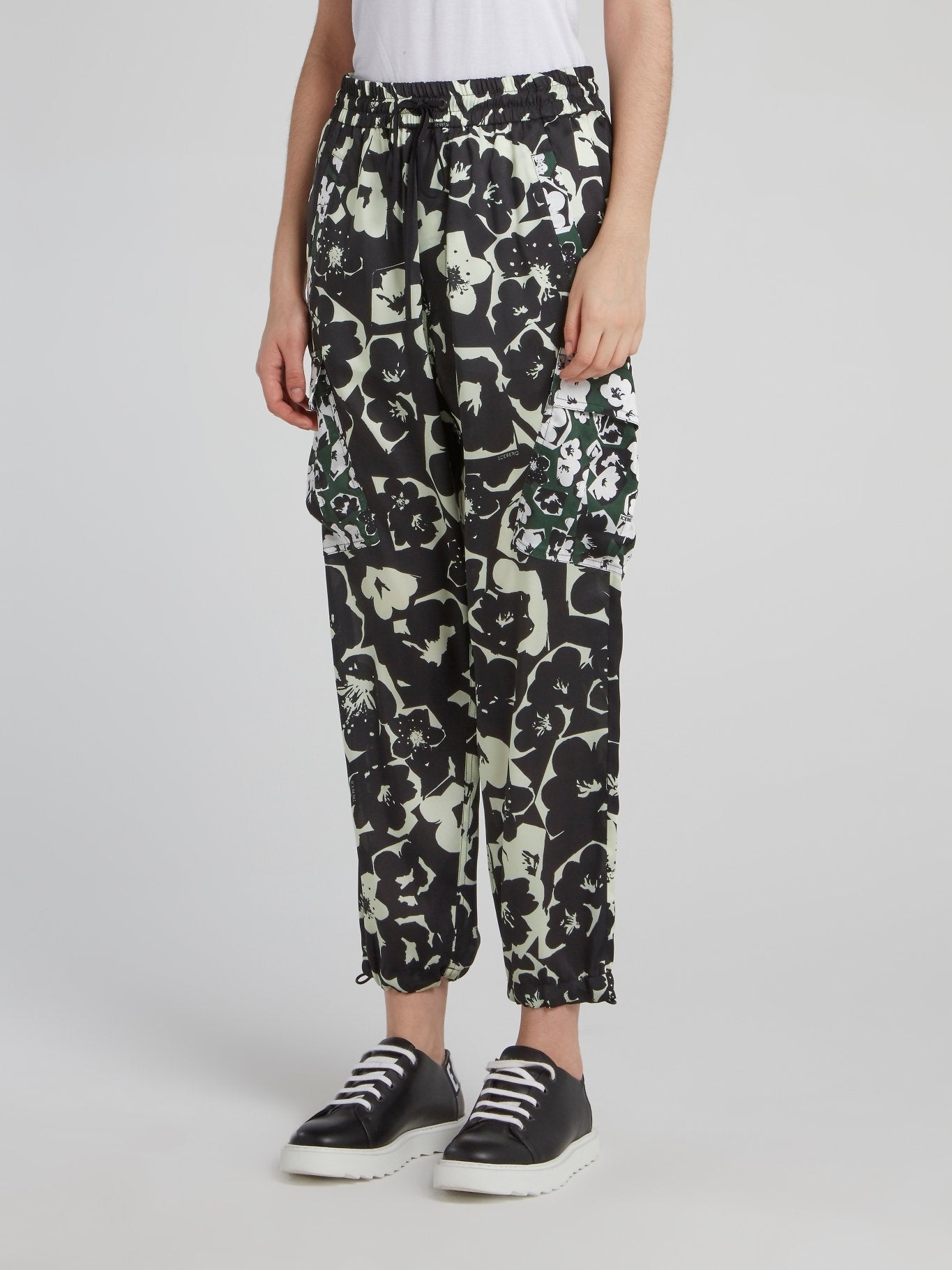 Black Tropical Trapeze Cargo Pants